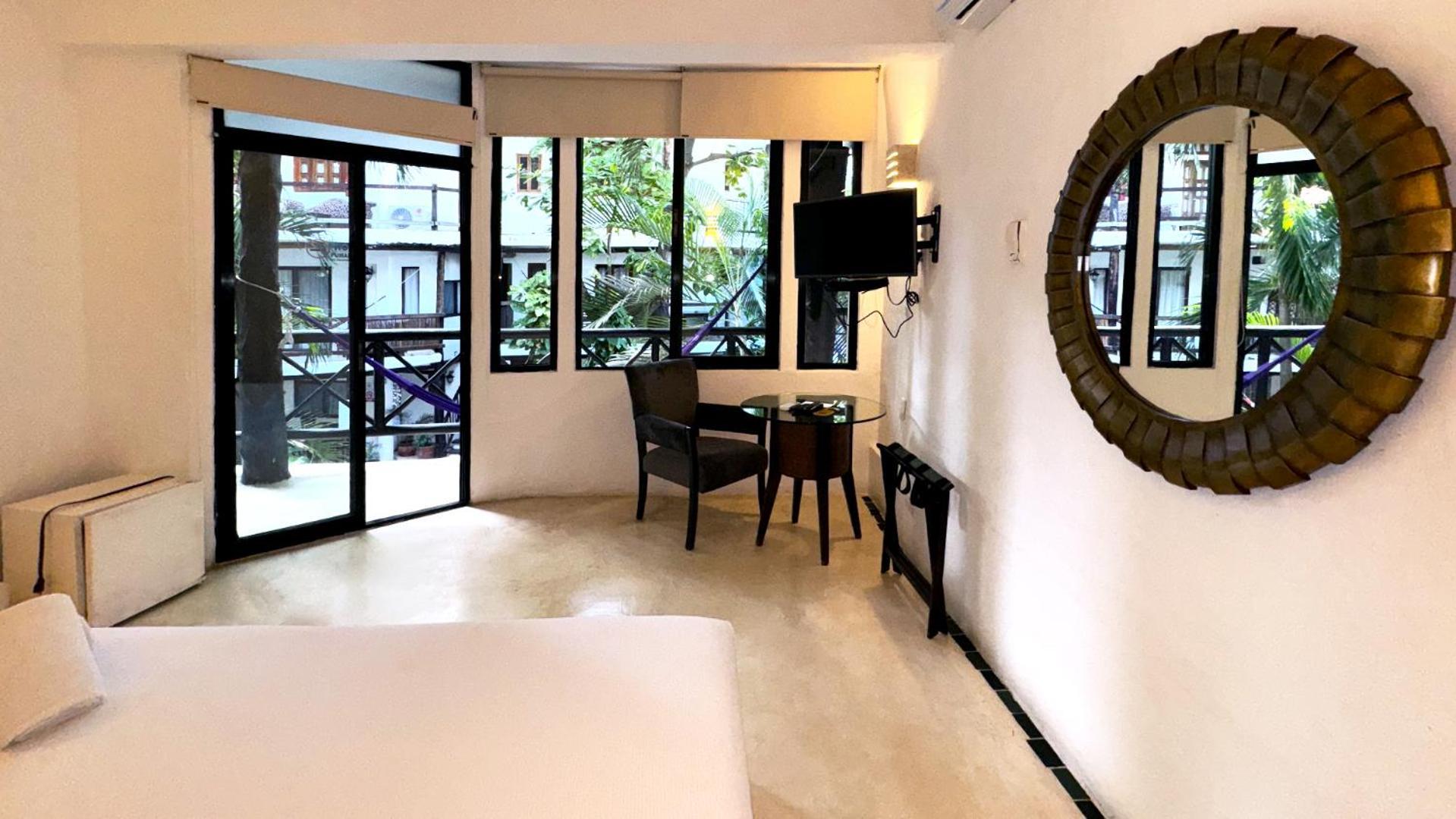 Siesta Fiesta Hotel Adults Only - 5Th Avenue Playa del Carmen Bagian luar foto