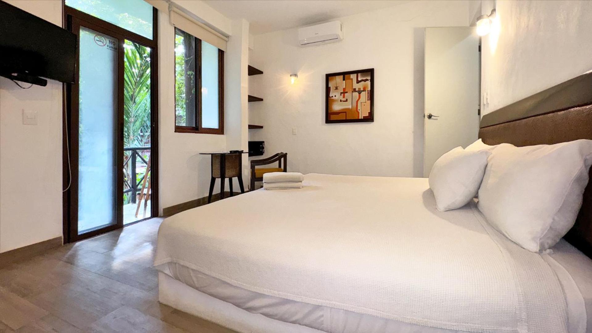 Siesta Fiesta Hotel Adults Only - 5Th Avenue Playa del Carmen Bagian luar foto